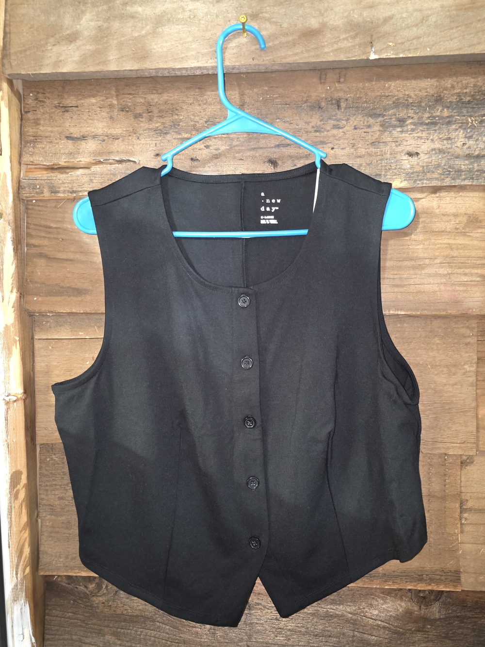 a new day Black Sleeveless Button-Front Crop Vest